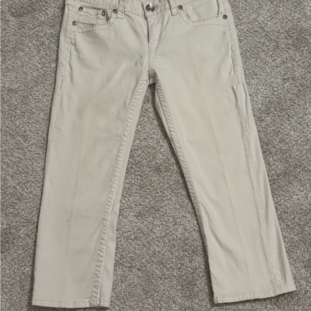 LA Idol White Capri Jeans for women in size 9